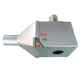 Hộp kết nối với động cơ line ăn và line cám tổng